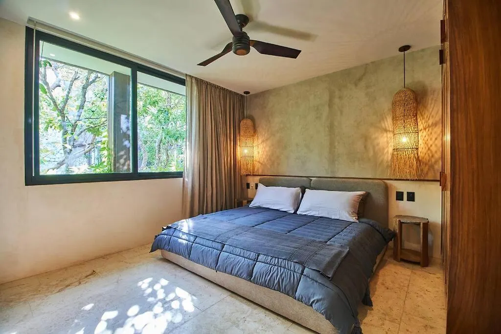 Nuuch Classy Ph W/ Private Pool/Rooftop, Aldea Zama Tulum Apartment